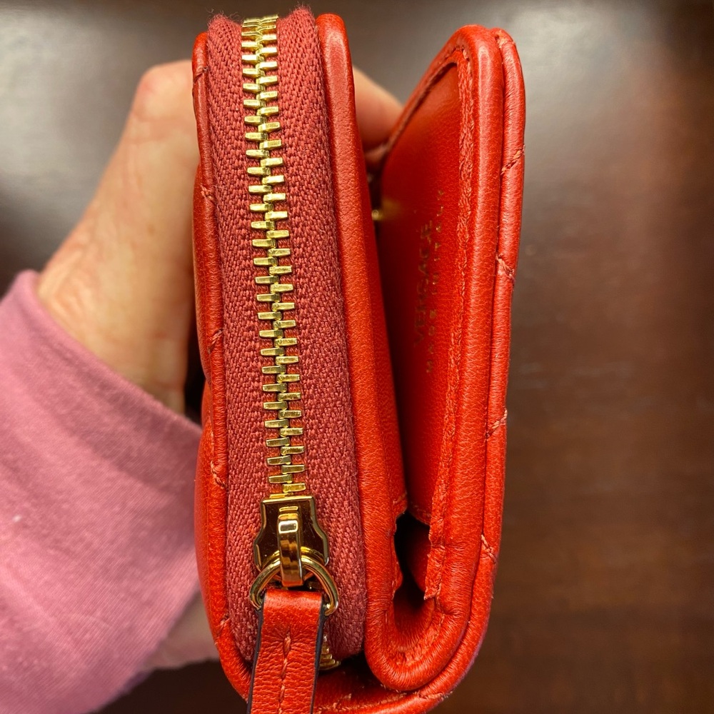 Versace Medusa Quilted Leather Compact Wallet - Picture 6 of 8